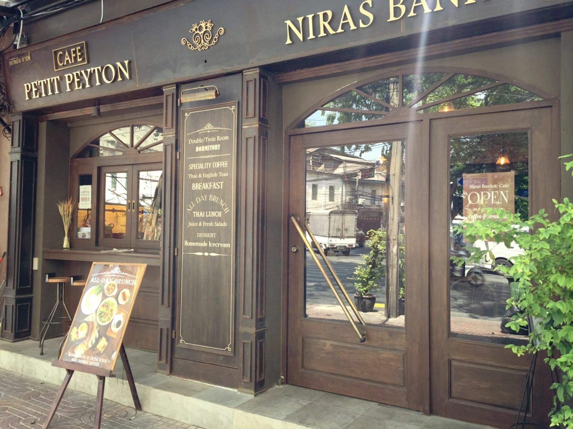 Niras Bankoc Hostel Bangkok Exteriér fotografie